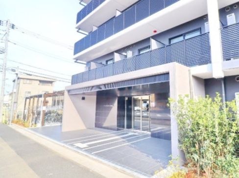 エントランス　☆共用設備もキレイ☆