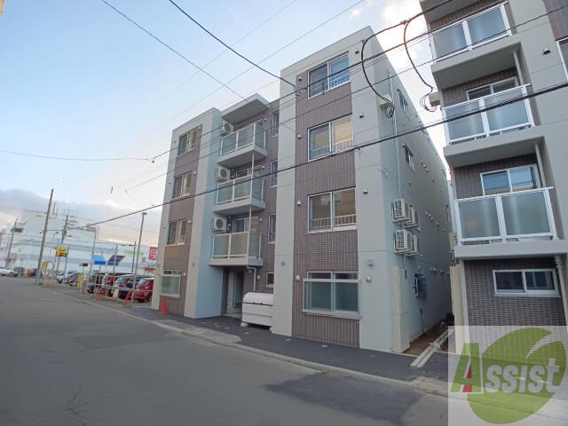 建物外観　札幌市東区北１８条東「ラフィーネ環状通東」