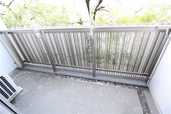 バルコニー　※別部屋の参考写真です。