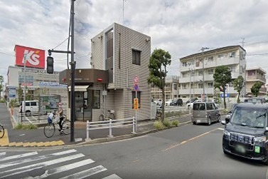 警察署・交番　綾瀬警察署一ツ家交番（警察署・交番）まで592m