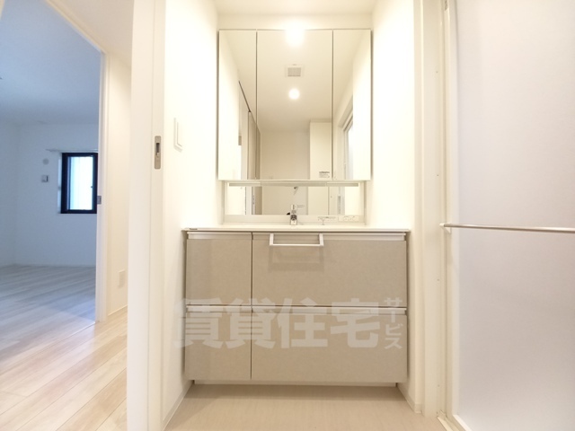 洗面設備　802号室写真