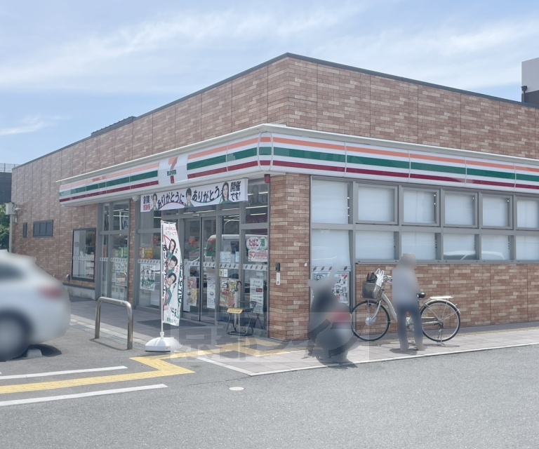 コンビニ　セブンイレブン 枚方長尾谷町2丁目店（コンビニ）まで742m