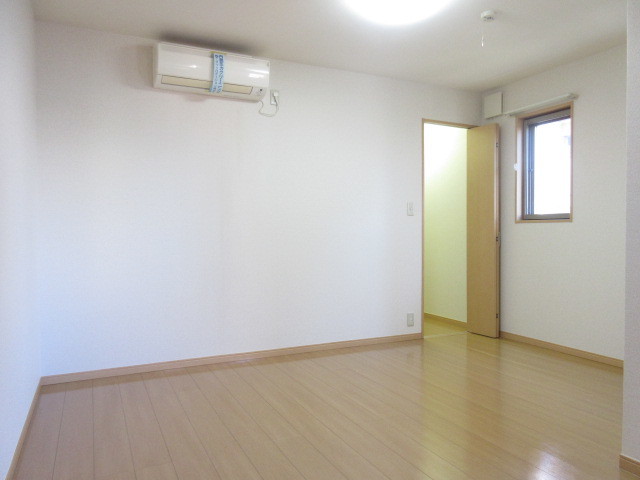 その他部屋・スペース　★キレイなフローリングのお部屋です