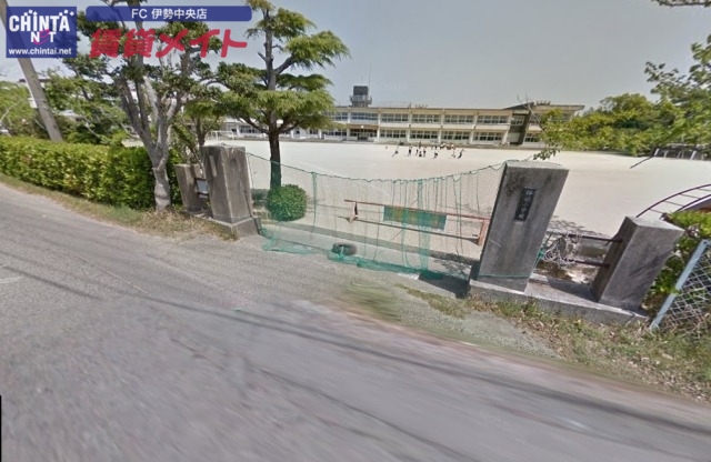 小学校　志摩市立神明小学校（小学校）まで1584m