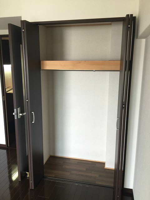 収納　※別部屋のお写真になります
