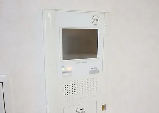セキュリティ　【人気！南西向き2面採光の明るいお部屋！】お問合せは早めに♪