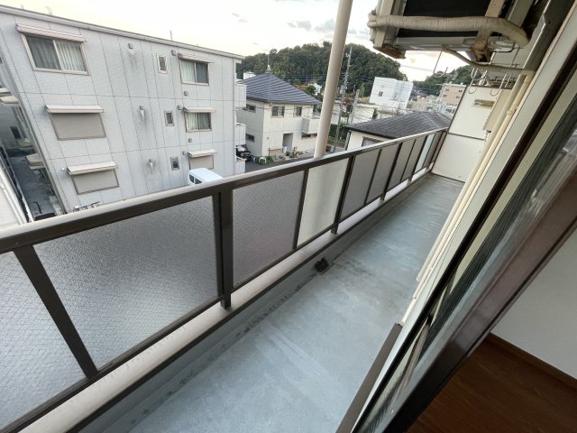 メゾンアンパーの内装写真
