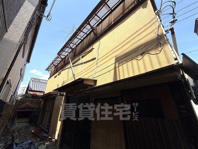 ＪＲ関西本線 奈良駅 徒歩7分 2階建 築52年の外観写真