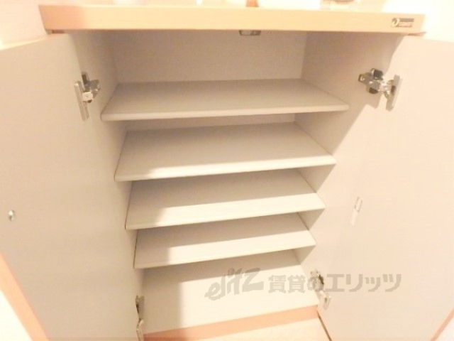 収納　下駄箱
