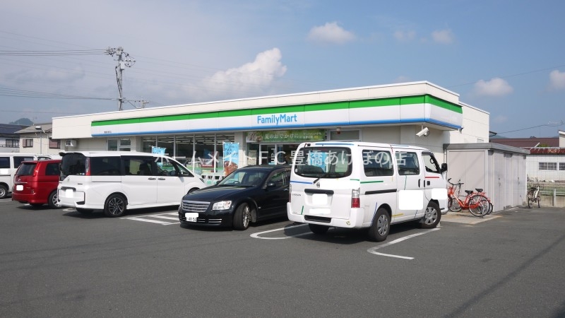 コンビニ　ファミリーマート豊橋井原店（コンビニ）まで399m