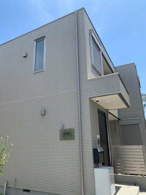 エントランス　ゆとりのあるエントランスです