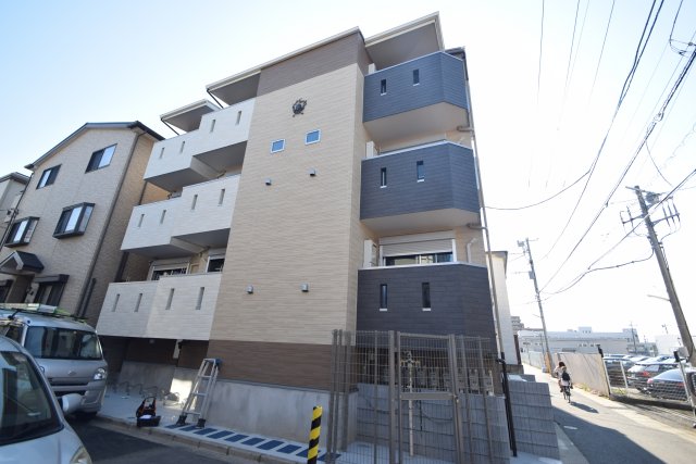 建物外観　物件の外観です！アラベスク