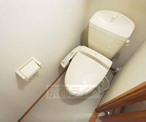 キッチン　キレイなトイレです。