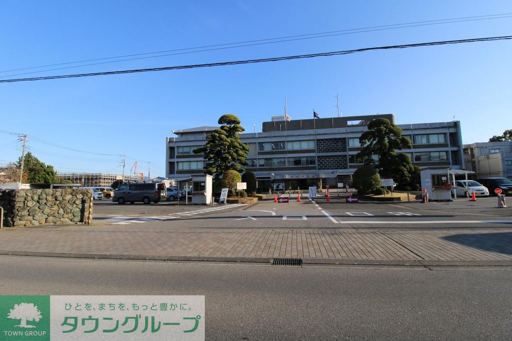 役所　市役所（役所）まで630m