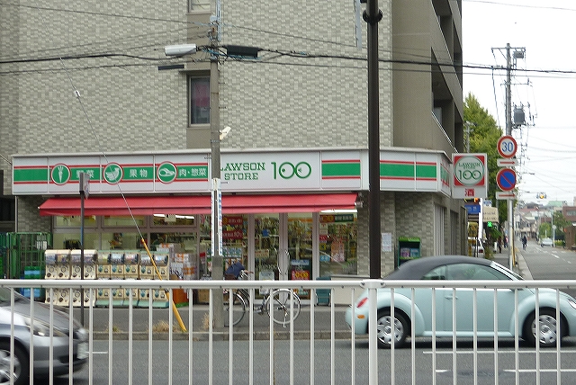 コンビニ　STORE100「西神奈川店」（コンビニ）まで212m