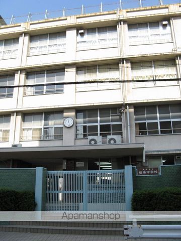 中学校　梅南中学校（中学校）まで243m