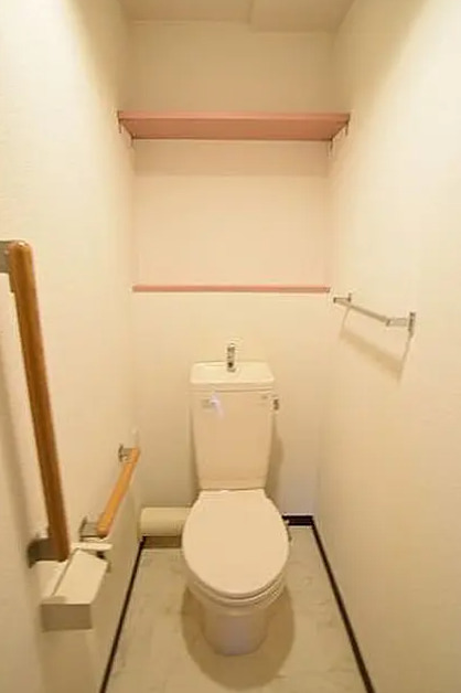 トイレ　※同施工会社のイメージ写真※