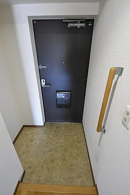 玄関　※同施工会社のイメージ写真※