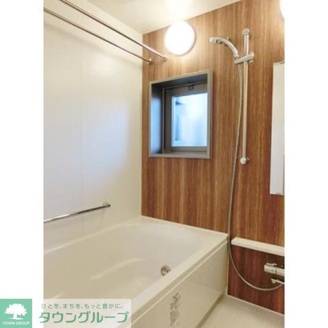バス・シャワールーム　※写真は同タイプ住戸です。