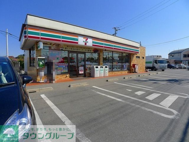 コンビニ　セブンイレブン太田市由良町店（コンビニ）まで870m
