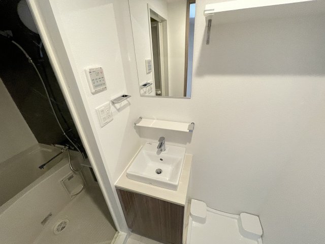 洗面設備　モデル写真