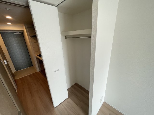 収納　モデル写真