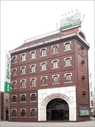 その他　エール学園本部（その他）まで214m