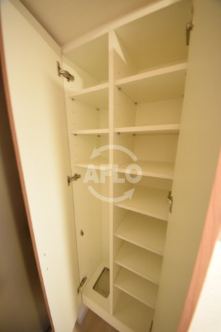 収納　アクアプレイス天王寺EYE　シューズボックス