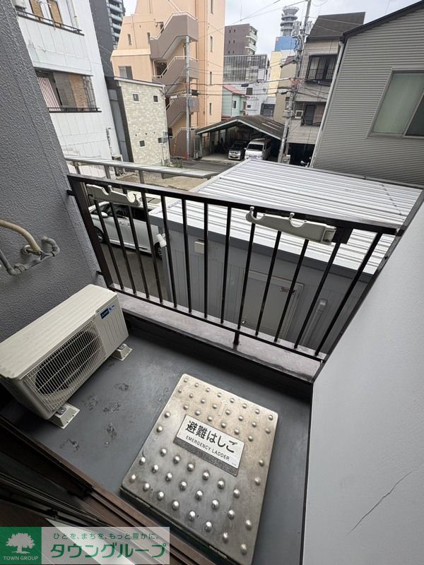 バルコニー
