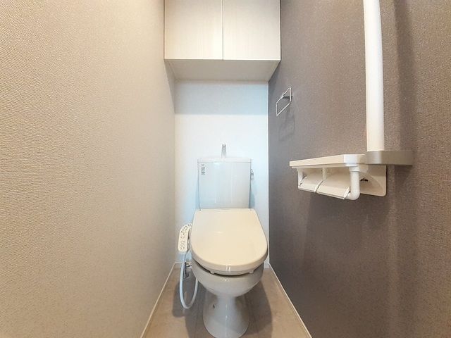 トイレ　ゆったりとした空間のトイレです