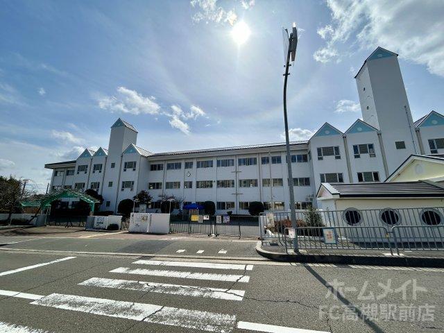 小学校　高槻市立阿武山小学校（小学校）まで661m