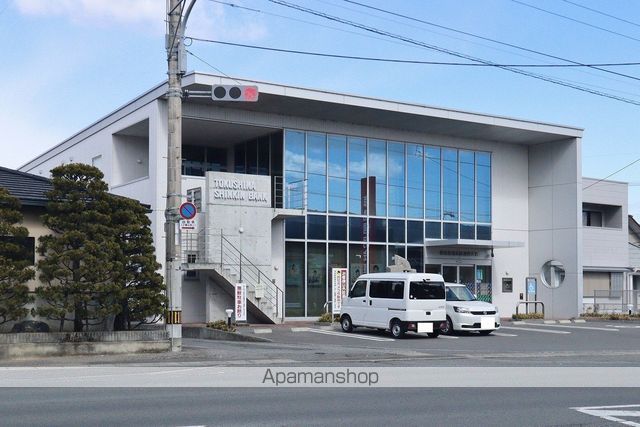 銀行　徳島信用金庫川内支店（銀行）まで1009m