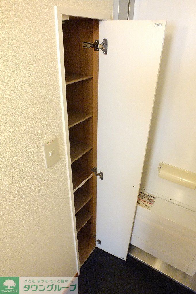 玄関　下駄箱