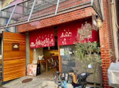 飲食店　KAIDObooks&coffee（飲食店）まで479m