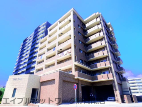 建物外観　外観は落ち着いています