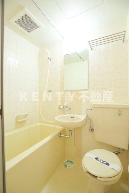トイレ　落ち着いたトイレです