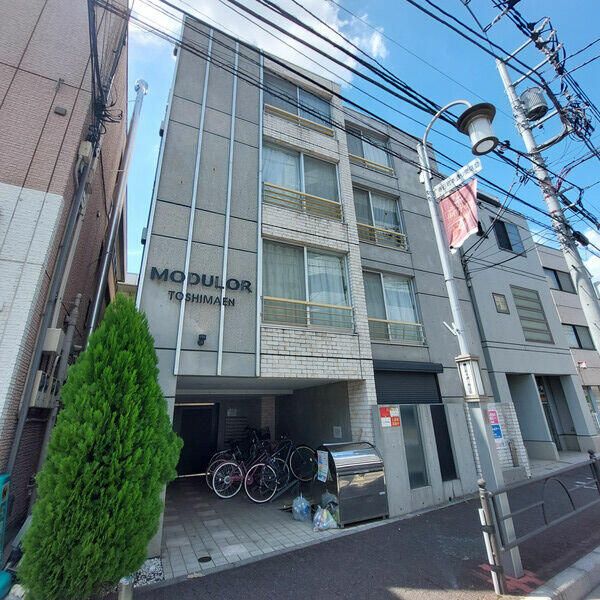 都営大江戸線 豊島園駅 徒歩8分 築22年
