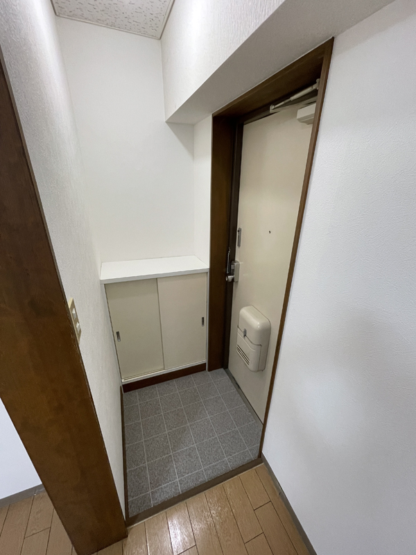アシスト第3福井マンションIIの玄関写真