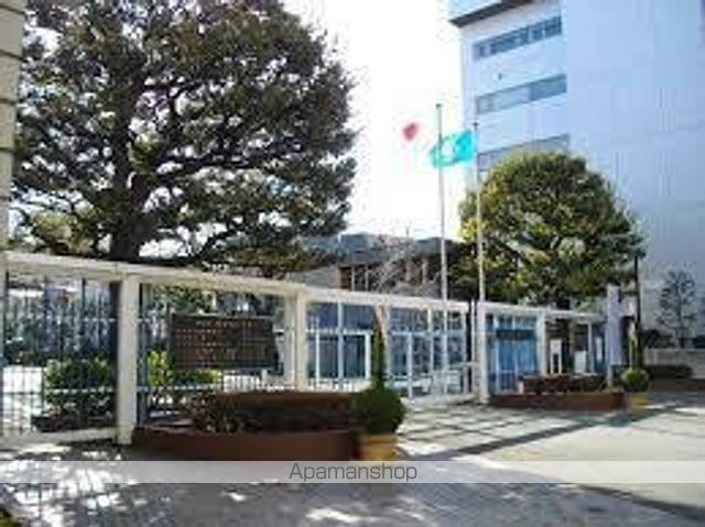 大学・短大　昭和女子大学（大学・短大）まで604m