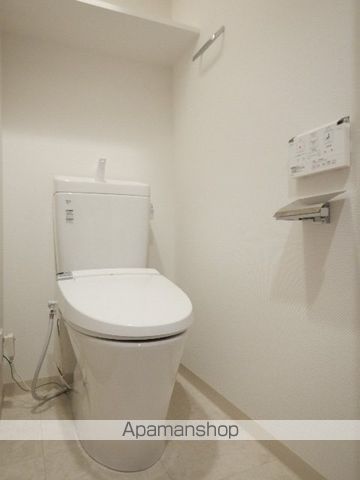 東京メトロ東西線 木場駅 徒歩5分 13階建 築8年のトイレ写真