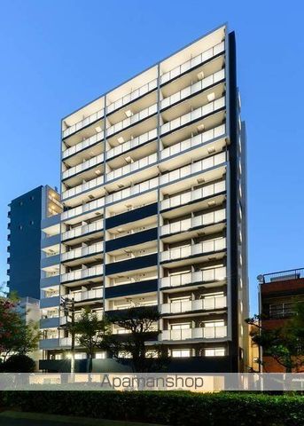 東京メトロ東西線 木場駅 徒歩5分 13階建 築8年の外観写真