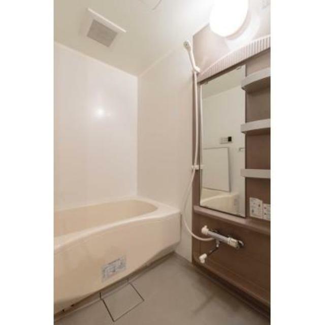 バス・シャワールーム　※写真は同タイプ住戸です。