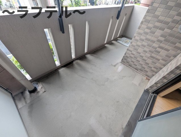 バルコニー　別部屋イメージ写真