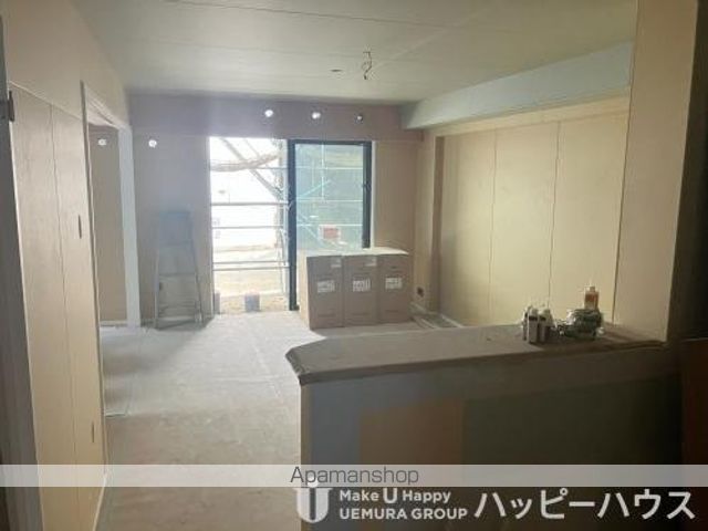 ＪＲ鹿児島本線 箱崎駅 徒歩9分 3階建 新築の居間写真
