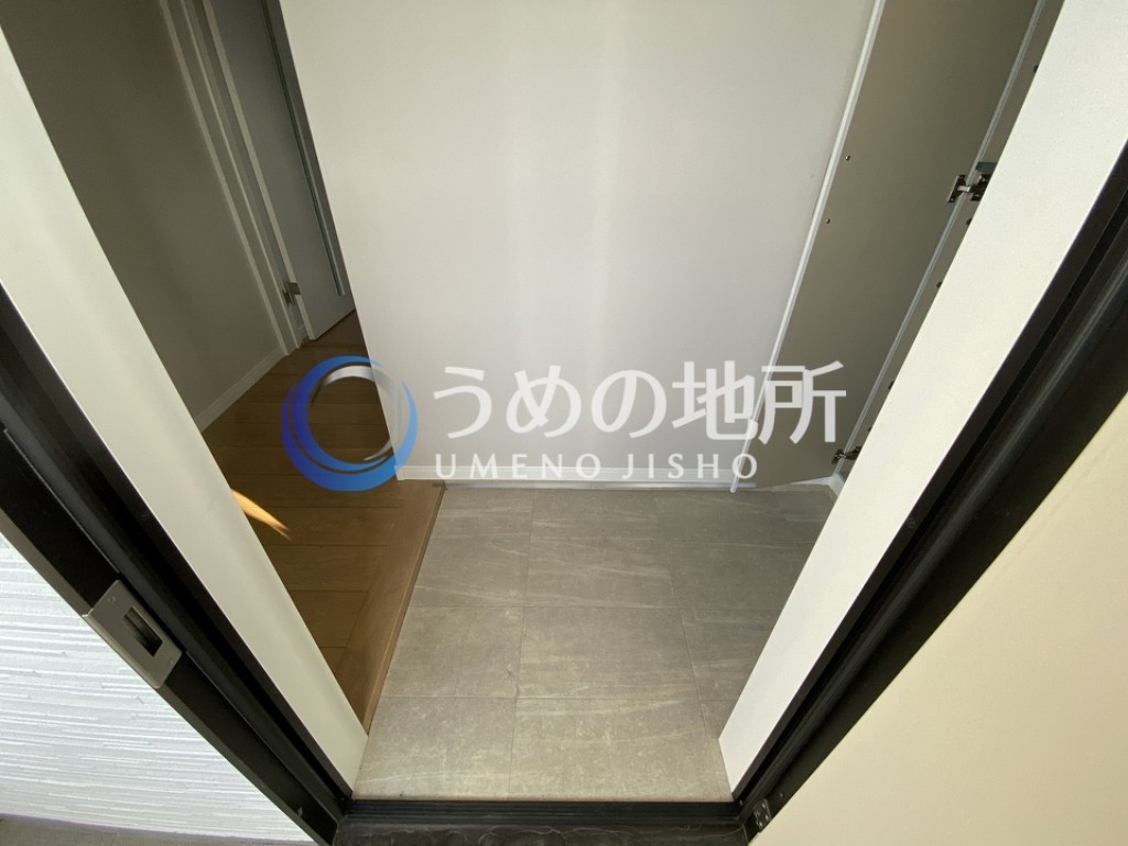 ＪＲ久大本線 久留米高校前駅 徒歩5分 3階建 築4年の玄関写真