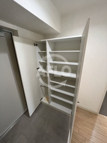 収納　エーデル深江橋　シューズボックス