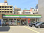コンビニ　ファミリーマート西中島南方店（コンビニ）まで369m
