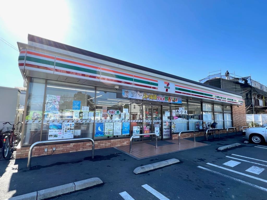 コンビニ　セブンイレブン 草加氷川町西店（コンビニ）まで152m