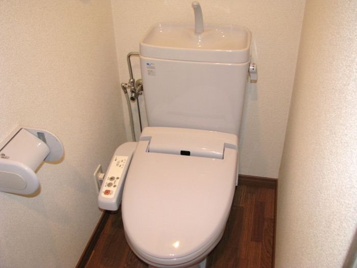ロイヤル神屋のトイレ写真