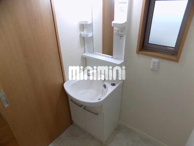 洗面設備　※同タイプのお部屋の写真です